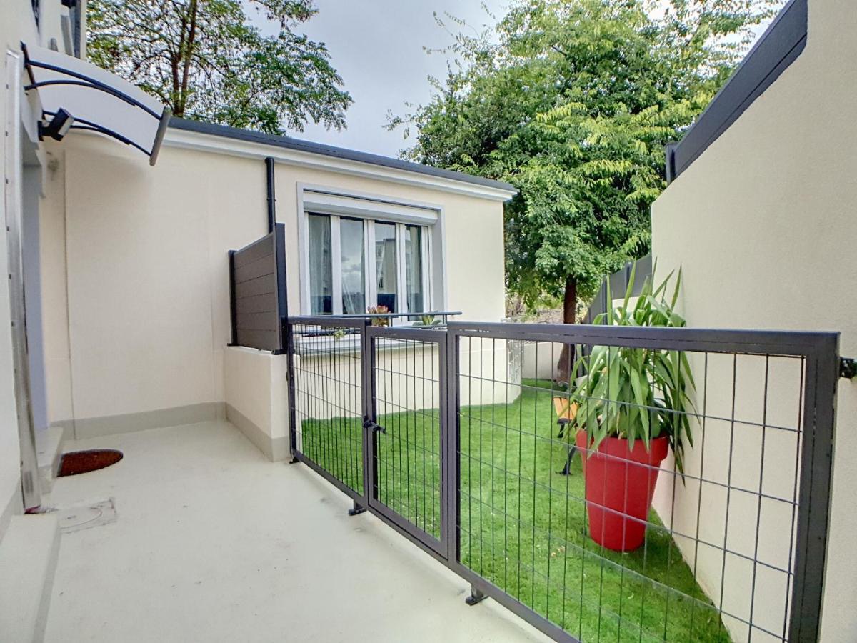 Stop Chez M Select Garden # Qualite # Confort # Simplicite Saint-Fons Zewnętrze zdjęcie